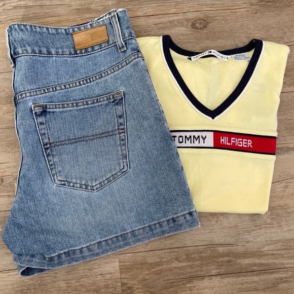 Vintage Tommy Hilfiger Y2K Womens Jean Shorts & T Shirt size 10 - Picture 2 of 10